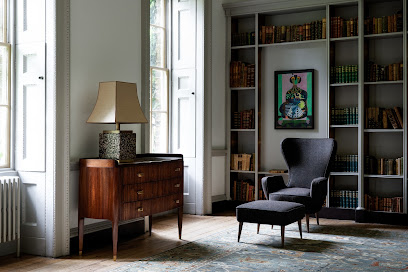 profile picture of Fiona McDonald | Luxury Made to Order Furniture | Mid-Century Antiques | Bespoke Commissions