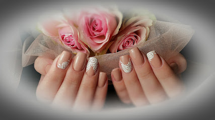 profile picture of Malvina Nailart profile picture