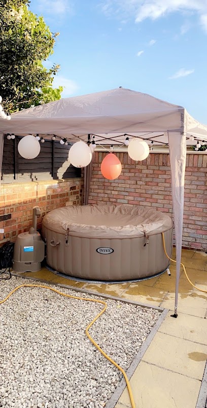 profile picture of Grimsby Hot Tubs and Hire profile picture