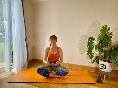 profile picture of Julia K Yoga & Healthy Living profile picture