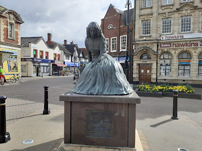 profile picture of George Eliot Statue profile picture