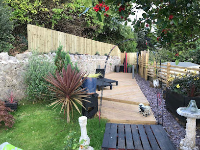 profile picture of Elite Fencing and Garden Projects profile picture