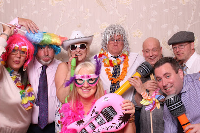 MK Booth - Photobooth Hire