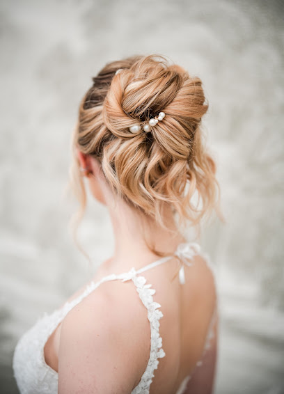 profile picture of I Do Bridal Hair profile picture