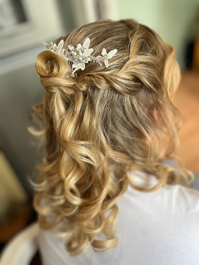 profile picture of Hair By Ally - Mobile Stylist - Dumfries profile picture