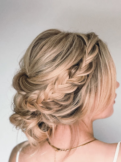 Bridal hair by Abby