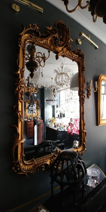 profile picture of WALLTRADE Belvoir Antiques & Interiors profile picture