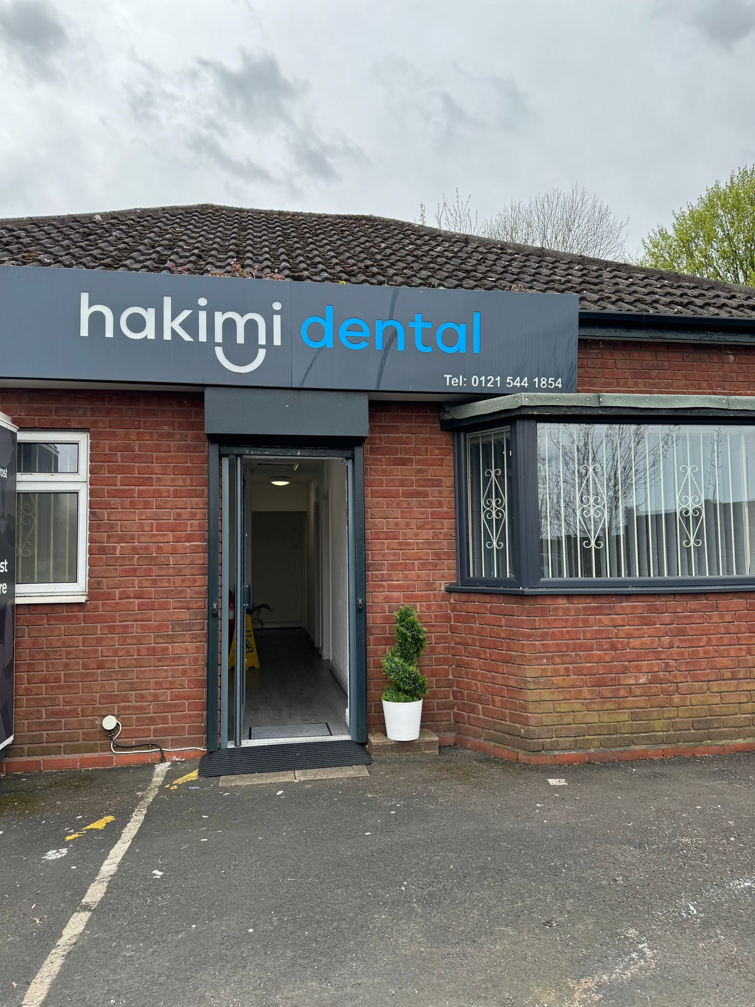 profile picture of Hakimi Dental Clinic