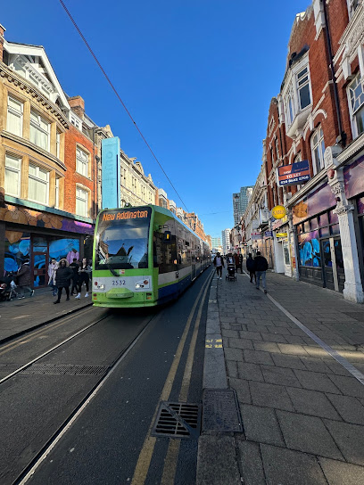 profile picture of Broad Green Centre