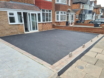 profile picture of Oakleaf Driveways Limited profile picture