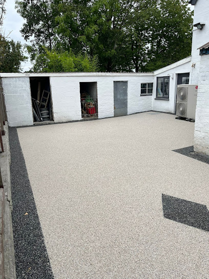 profile picture of Pavestone Resin and Driveways Specialists profile picture