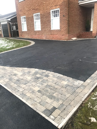 profile picture of Advanced Landscape & Driveways - Driveway Derby profile picture