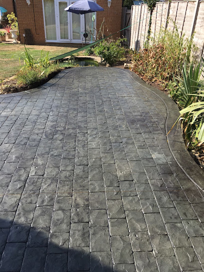 profile picture of Driveway & Decking Co