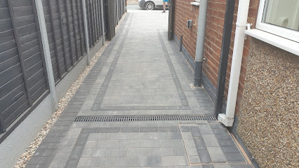 profile picture of DMR Driveways And Patios profile picture