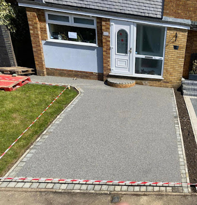 profile picture of Hale paving & landscaping profile picture