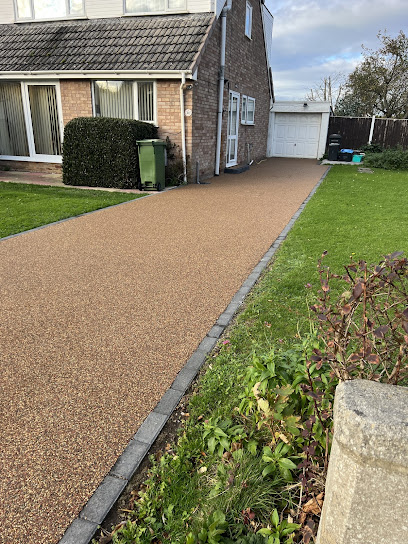 profile picture of Resin Driveways For Life profile picture