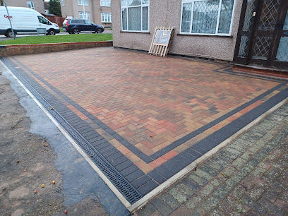 profile picture of LC DRIVEWAYS LTD. Essex Driveway& patio specialist profile picture