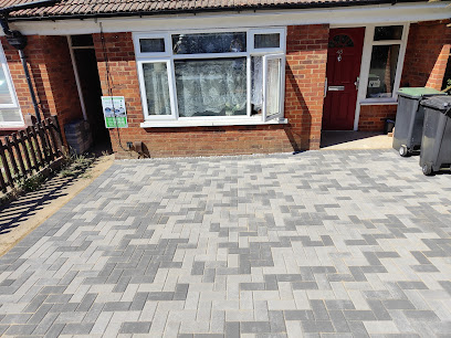 profile picture of Stonelink Driveways & Landscapes