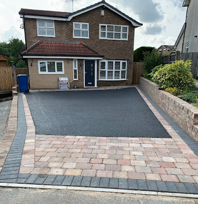 profile picture of Lakestone Paving