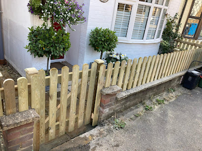 profile picture of Oakwood Fencing