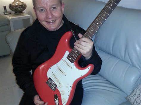 profile picture of Mobile Guitar & Saxophone Lessons profile picture