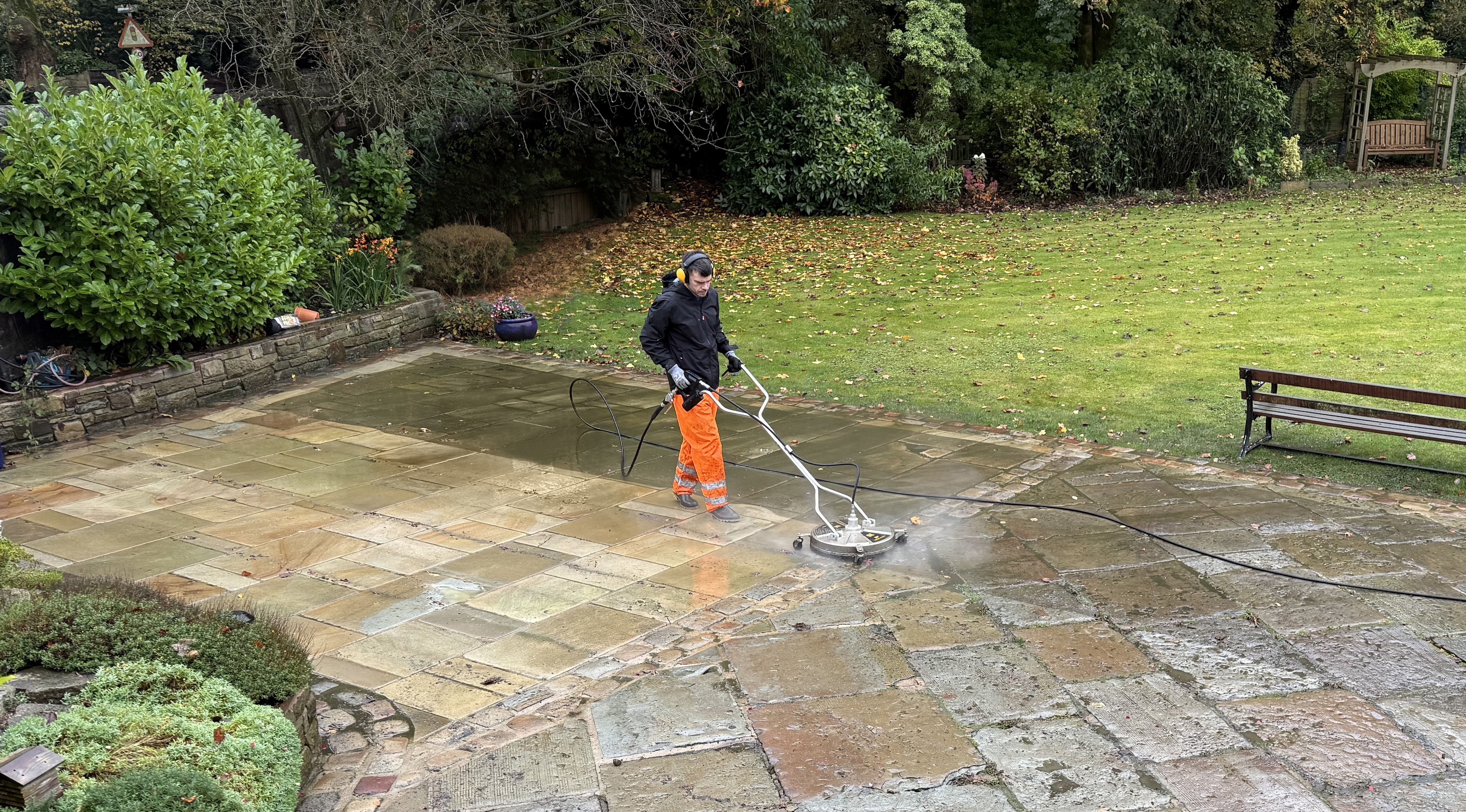 profile picture of JW Exterior Cleaning Services