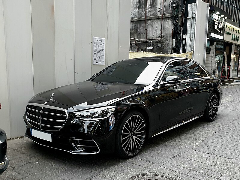 profile picture of Aalux - Airport Transfers London