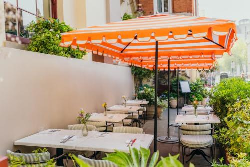 profile picture of Jamie Oliver Catherine St