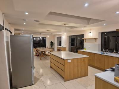 profile picture of CMW Roofing & Renovations profile picture