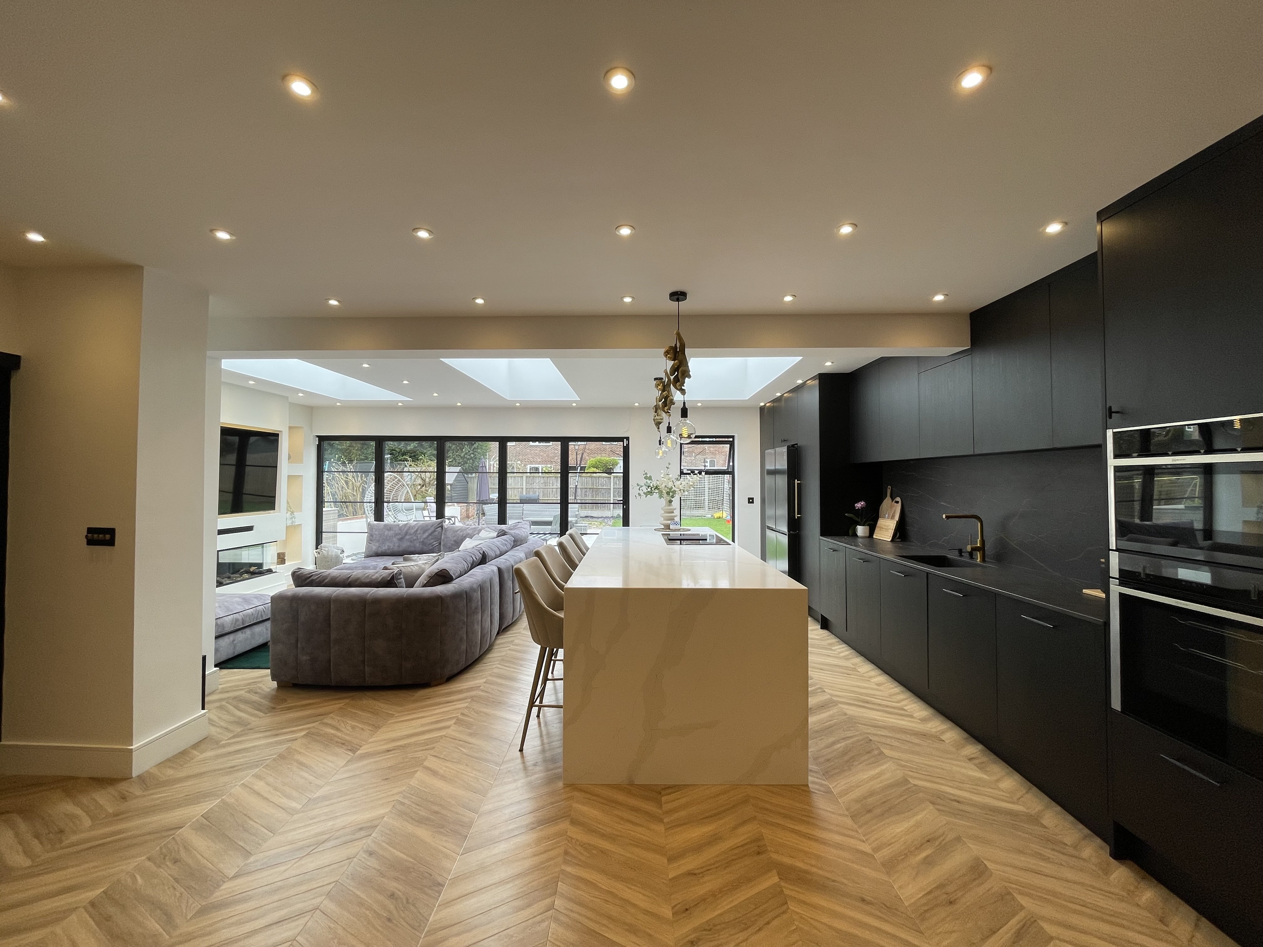 profile picture of Merkaba Studio profile picture