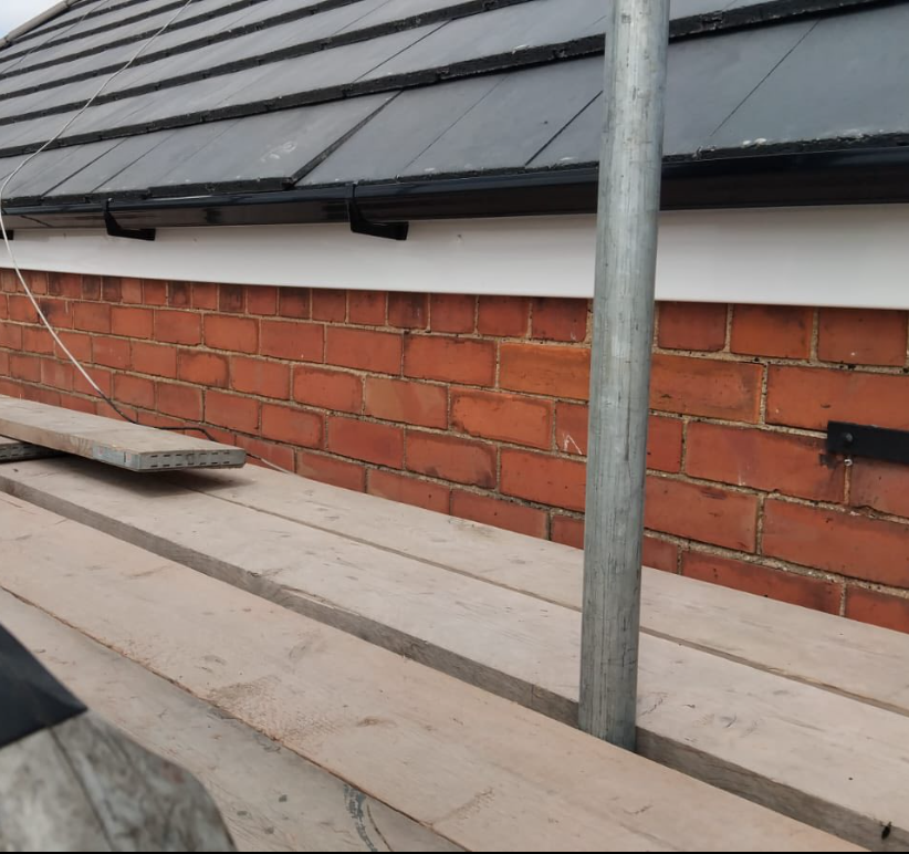 profile picture of first 4 roofing